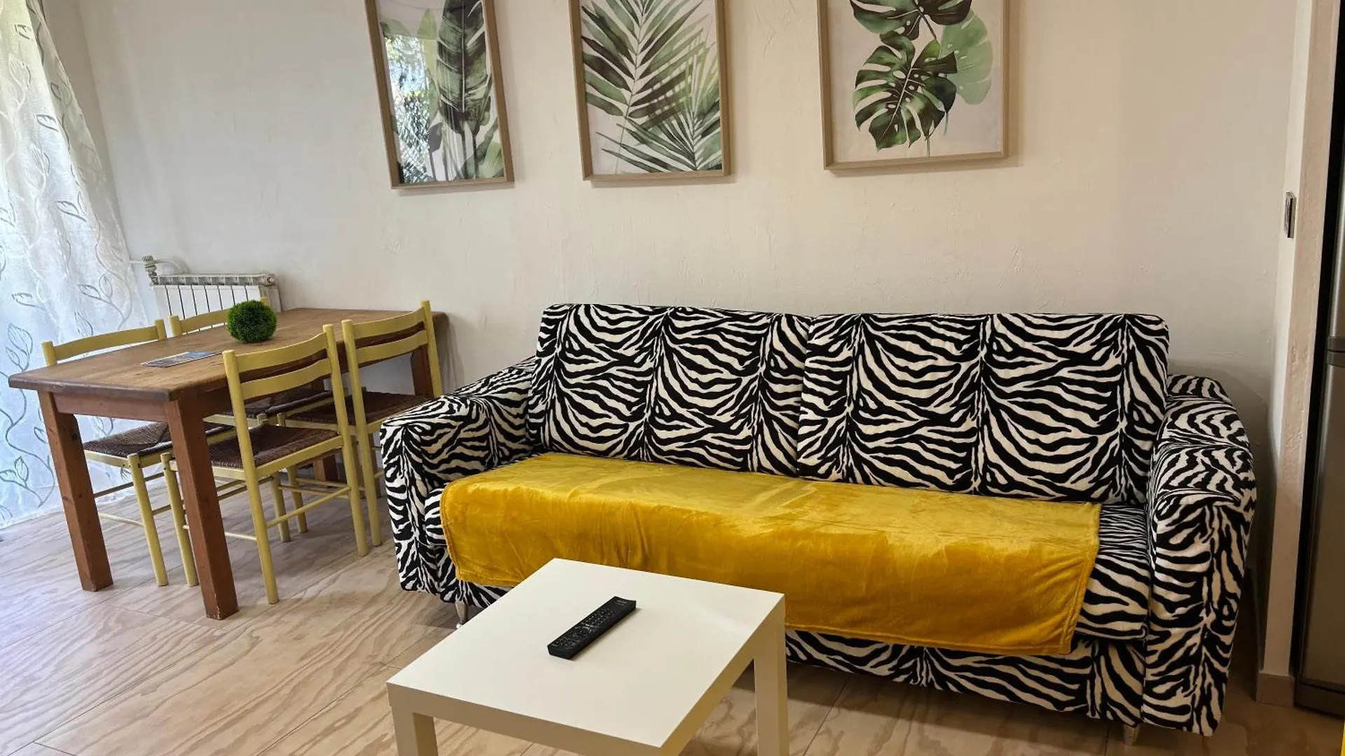 Studio Piscine Parking Cannes 0*,  Francia